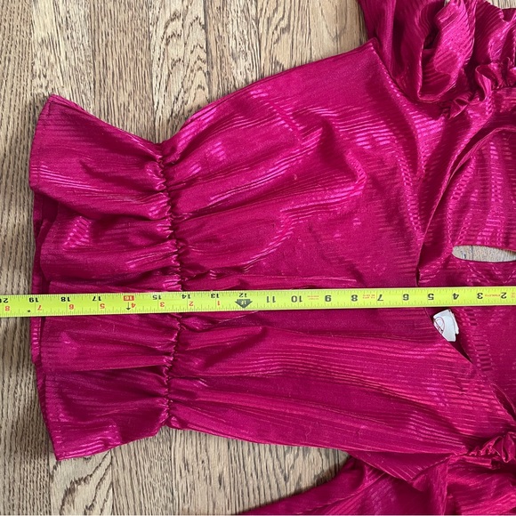 Vintage ruffled red blouse - Picture 11 of 12